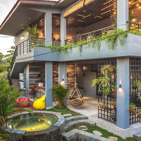 7Rooms Villa Seminyak Buitenkant foto
