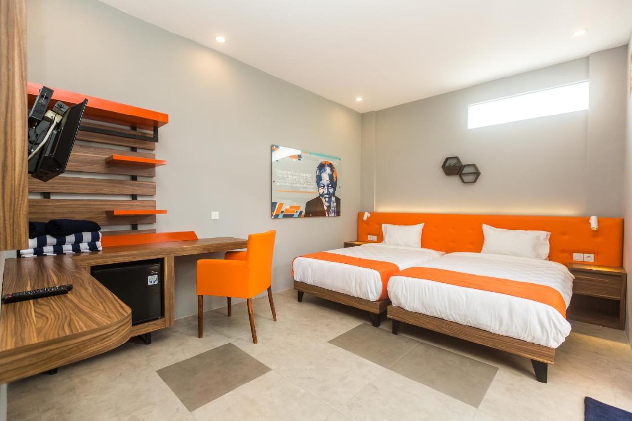 7Rooms Villa Seminyak Buitenkant foto